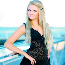 Gorgeous bride Daria, 21 yrs.old from Odessa, Ukraine