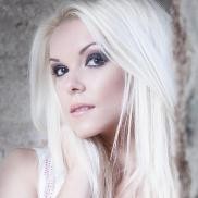 Charming bride Elena, 26 yrs.old from Alushta, Ukraine
