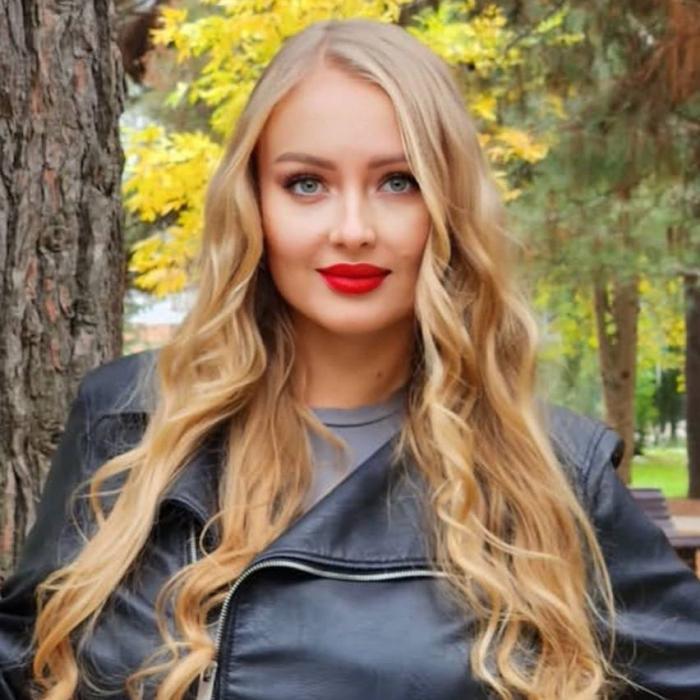 Beautiful girlfriend Olga, 39 yrs.old from Alushta, Russia
