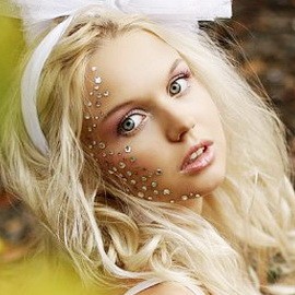 Charming miss Dasha, 36 yrs.old from Kiev, Ukraine
