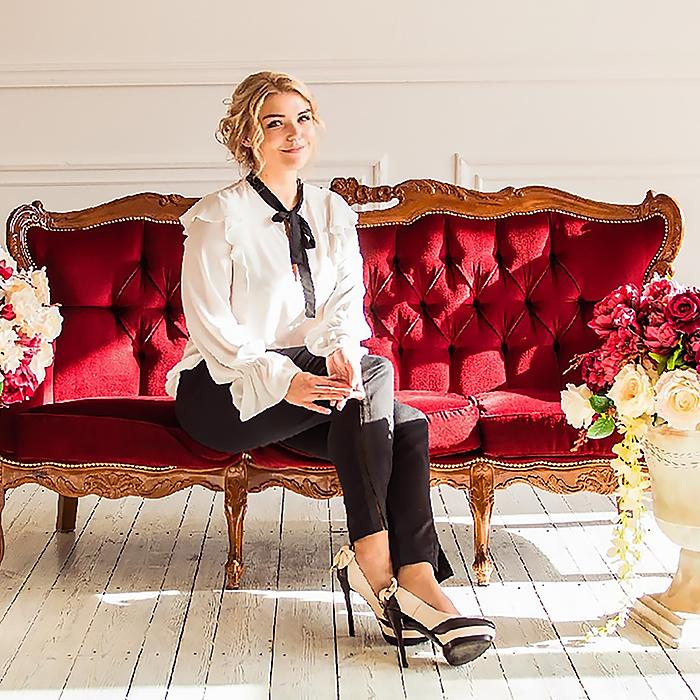 Gorgeous wife Nadezhda, 45 yrs.old from Eastern Europe