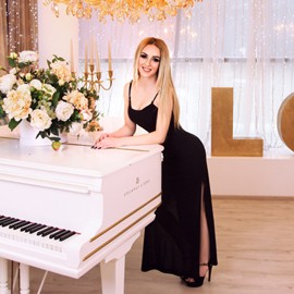 Hot miss Elena, 33 yrs.old from Kharkov, Ukraine Hot miss Elena, 33 yrs.old from Kharkov, Ukraine