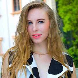 Pretty wife Ulia, 33 yrs.old from Sevastopol, Russia