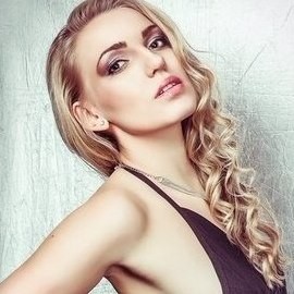 Sexy wife Olga, 31 yrs.old from Rovno, Ukraine