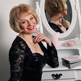 Sexy miss Olga, 51 yrs.old from Kiev, Koncha-Zaspa, Ukraine