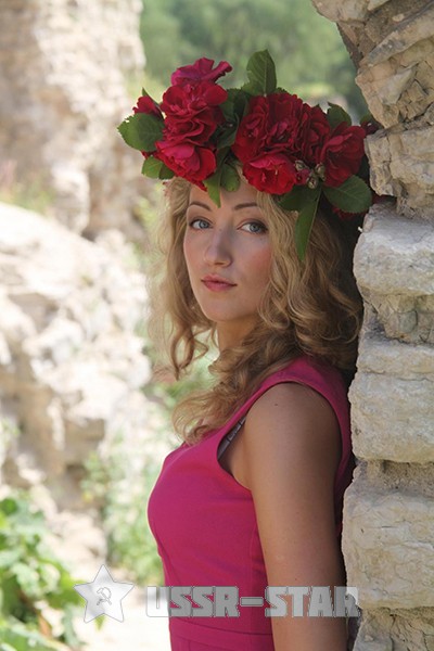 Charming woman Alina from Pushkin Mountains, Russia: I am a nice ...