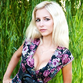 Charming pen pal Yana, 30 yrs.old from Sevastopol, Russia