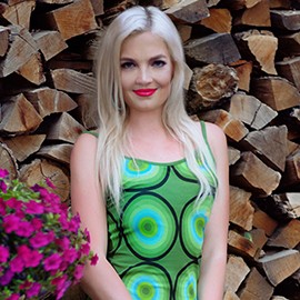 Beautiful mail order bride Olga, 45 yrs.old from Khar'kiv, Ukraine