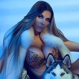 Gorgeous girlfriend Elina, 43 yrs.old from Kiev, Ukraine