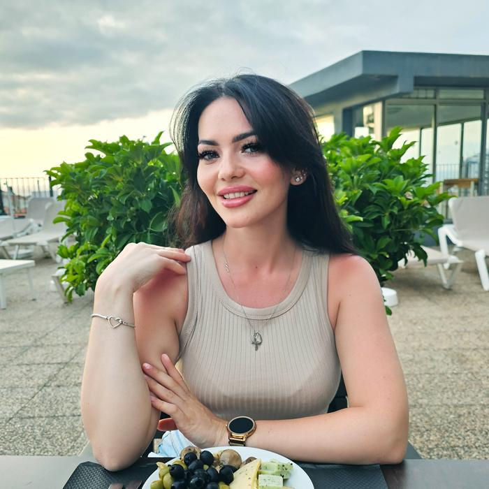 Nice wife Anna, 37 yrs.old from Mons, Belgium Nice wife Anna, 37 yrs.old from Mons, Belgium