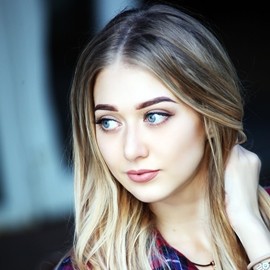 Beautiful miss Viktoria, 34 yrs.old from Khmelnytskyi, Ukraine