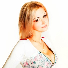 Charming girl Irina, 35 yrs.old from Eastern Europe Charming girl Irina, 35 yrs.old from Eastern Europe