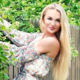 Charming miss Elena, 41 yrs.old from Eastern Europe Charming miss Elena, 41 yrs.old from Eastern Europe