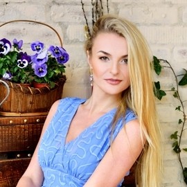 Amazing mail order bride Elena, 38 yrs.old from Alushta, Russia 