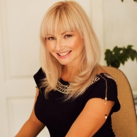 Pretty wife Victoriya, 44 yrs.old from Eastern Europe