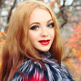 Charming wife Eugeniya, 35 yrs.old from Eastern Europe