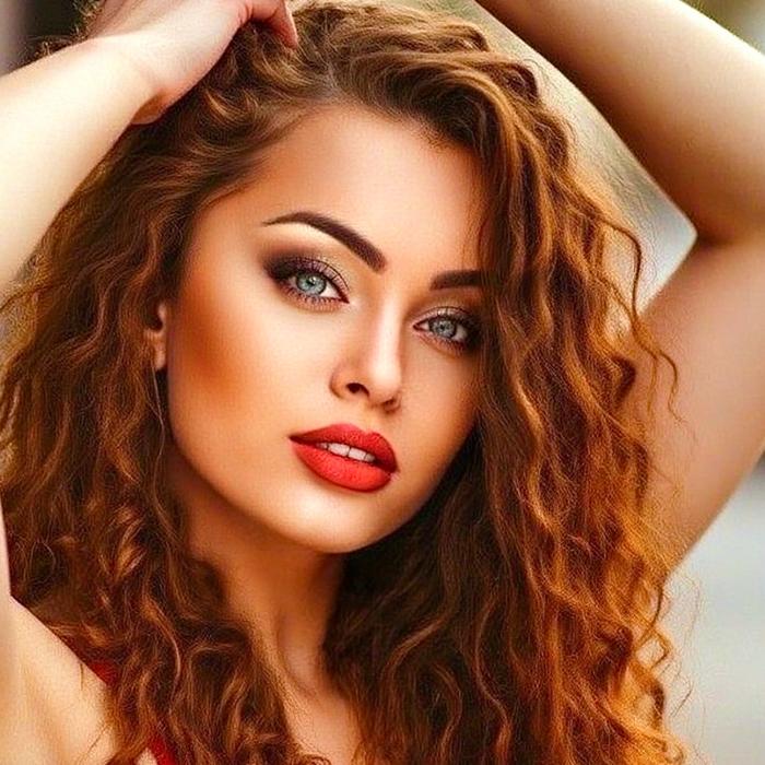 Gorgeous wife Dina, 30 yrs.old from Kiev, Ukraine