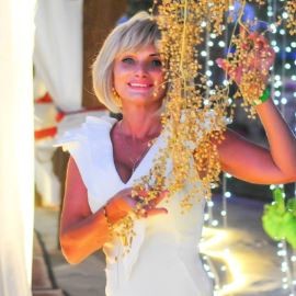 Amazing mail order bride Alla, 61 yrs.old from Kiev, Ukraine Amazing mail order bride Alla, 61 yrs.old from Kiev, Ukraine