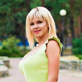 Nice girlfriend Elena, 36 yrs.old from Kiev, Ukraine