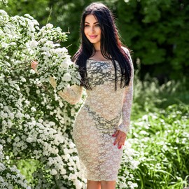 Charming bride Elena, 29 yrs.old from Berdyansk, Ukraine