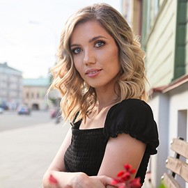 Nice woman Ira, 32 yrs.old from Ostrov, Russia