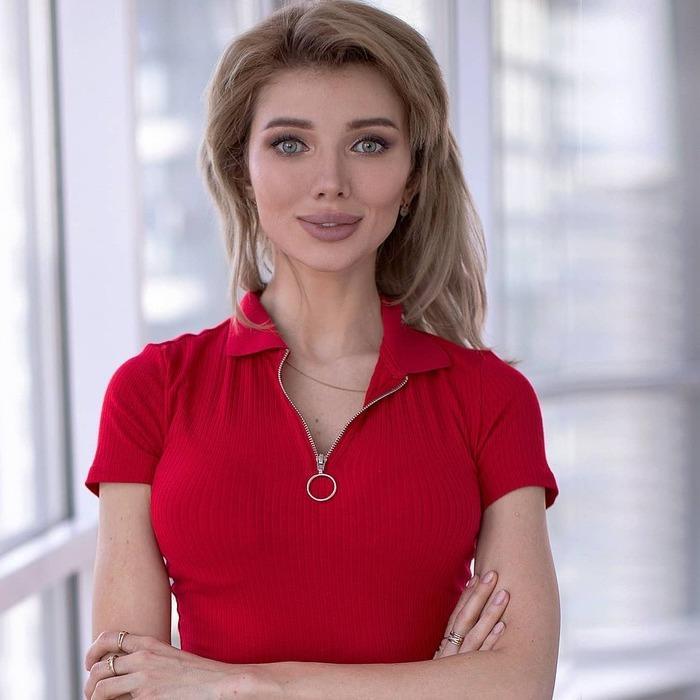 Pretty mail order bride Veronica, 30 yrs.old from Kiev, Ukraine