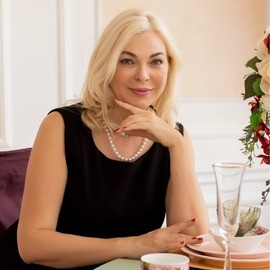 Single wife Lora, 62 yrs.old from Saint-Petersburg, Russia