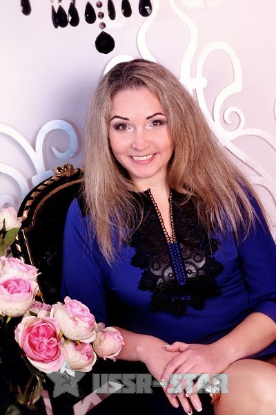 Amazing Woman Elena From Kharkov Ukraine I Am Very Feminine Kind And Sincere Lady I Am 
