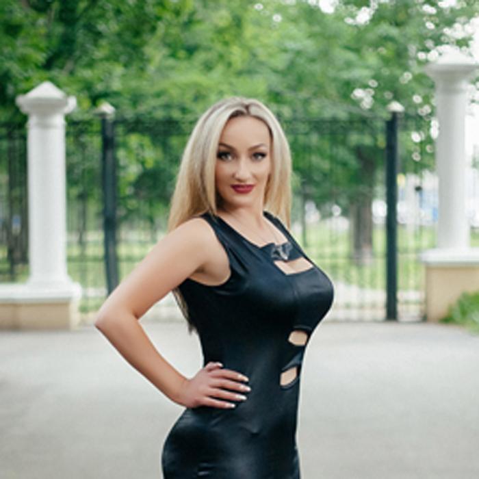 Hot miss Anna, 39 yrs.old from Kharkov, Ukraine