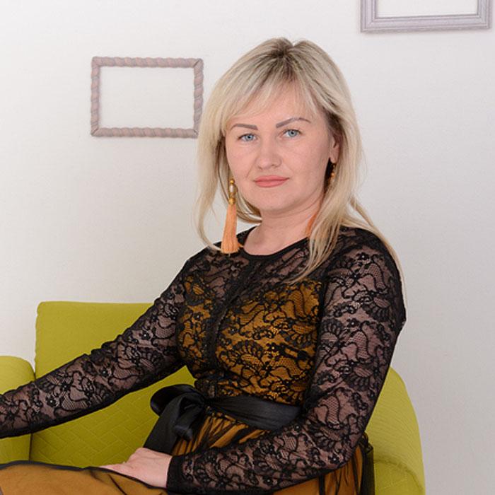 Sexy pen pal Elena, 40 yrs.old from Kharkov, Ukraine