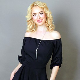 Sexy woman Yelena, 46 yrs.old from Sumy, Ukraine