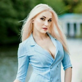 Sexy wife Natalia, 36 yrs.old from Kirovograd, Ukraine