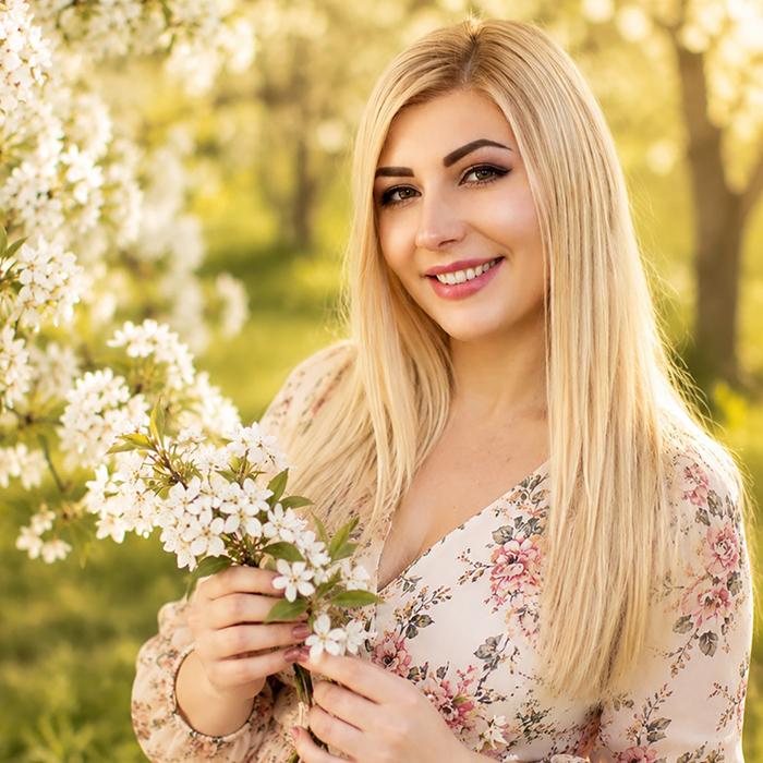 Gorgeous wife Olesya, 40 yrs.old from Kiev, Ukraine Gorgeous wife Olesya, 40 yrs.old from Kiev, Ukraine