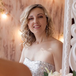 Amazing bride Lyudmila, 44 yrs.old from Berdyansk, Ukraine