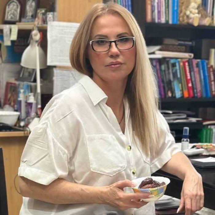 Amazing girl Elena, 59 yrs.old from Eastern Europe Amazing girl Elena, 59 yrs.old from Eastern Europe