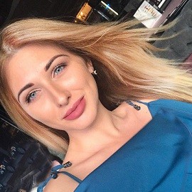 Hot girlfriend Alina, 29 yrs.old from Kharkiv, Ukraine