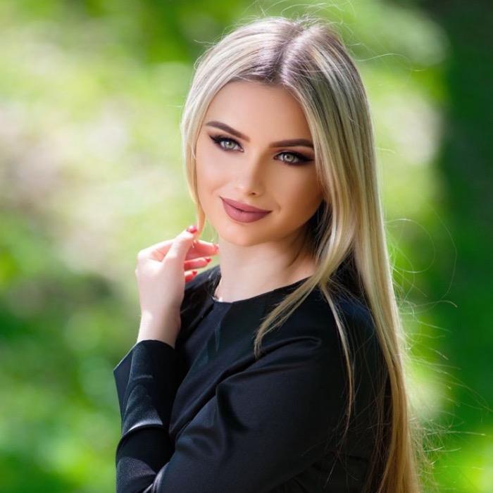 Beautiful girlfriend Valeriya, 23 yrs.old from Konstantinovka, Ukraine