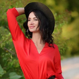 Charming bride Yana, 45 yrs.old from Kharkiv, Ukraine