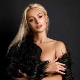 Hot wife Elena, 48 yrs.old from Kropivnitsky, Ukraine