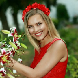 Gorgeous mail order bride Irina, 40 yrs.old from Kiev, Ukraine