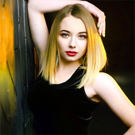 Amazing mail order bride Olga, 31 yrs.old from Sumy, Ukraine