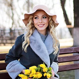 Sexy girlfriend Elena, 37 yrs.old from Kiev, Ukraine