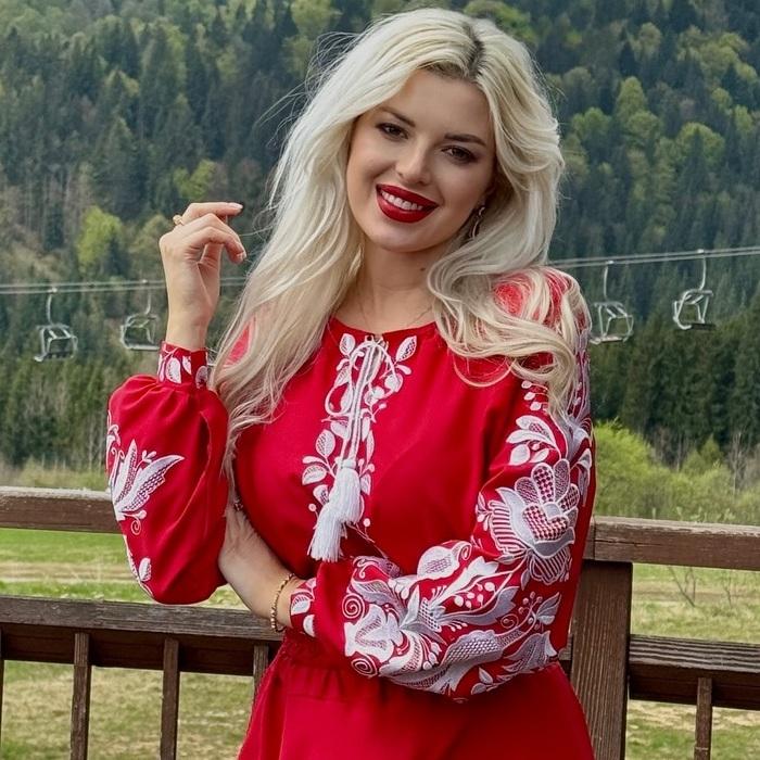 Beautiful mail order bride Victoria, 36 yrs.old from Brovary, Ukraine