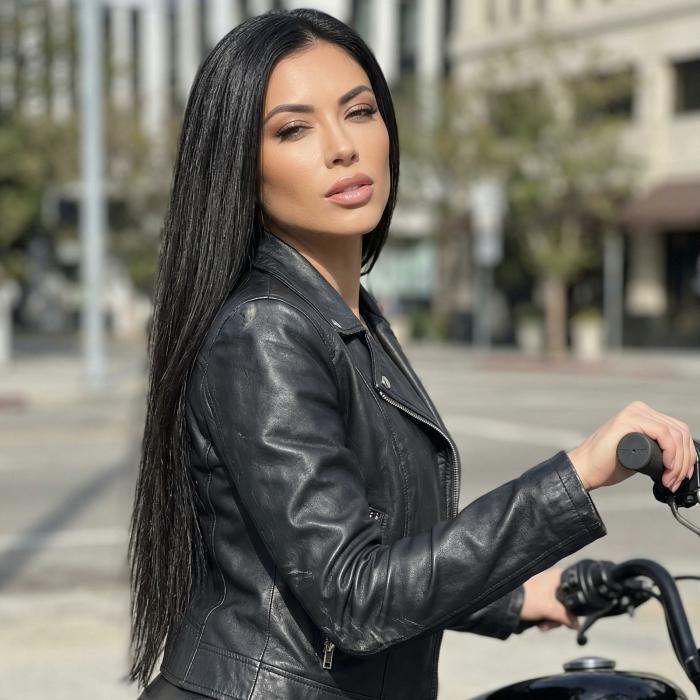 Gorgeous woman Valentina, 40 yrs.old from Odessa, Ukraine