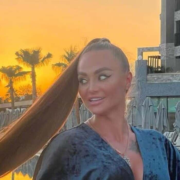 Sexy miss Alyona, 33 yrs.old from Eastern Europe Sexy miss Alyona, 33 yrs.old from Eastern Europe