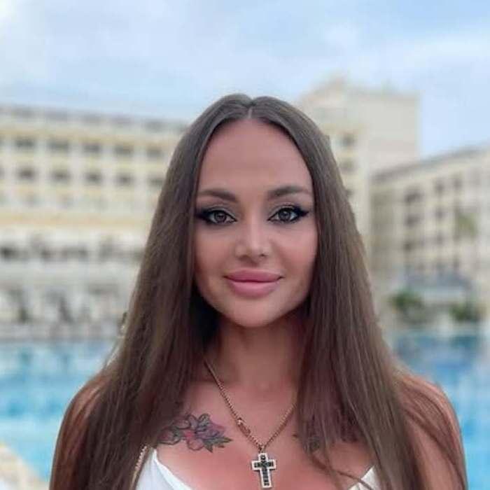 Pretty girl Alyona, 33 yrs.old from Eastern Europe Pretty girl Alyona, 33 yrs.old from Eastern Europe