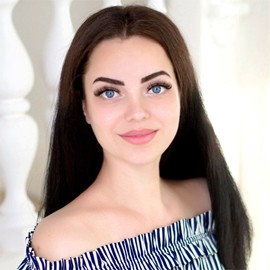Charming wife Alyona, 28 yrs.old from Sumy, Ukraine