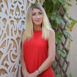 Hot miss Dinara, 43 yrs.old from Kharkiv, Ukraine