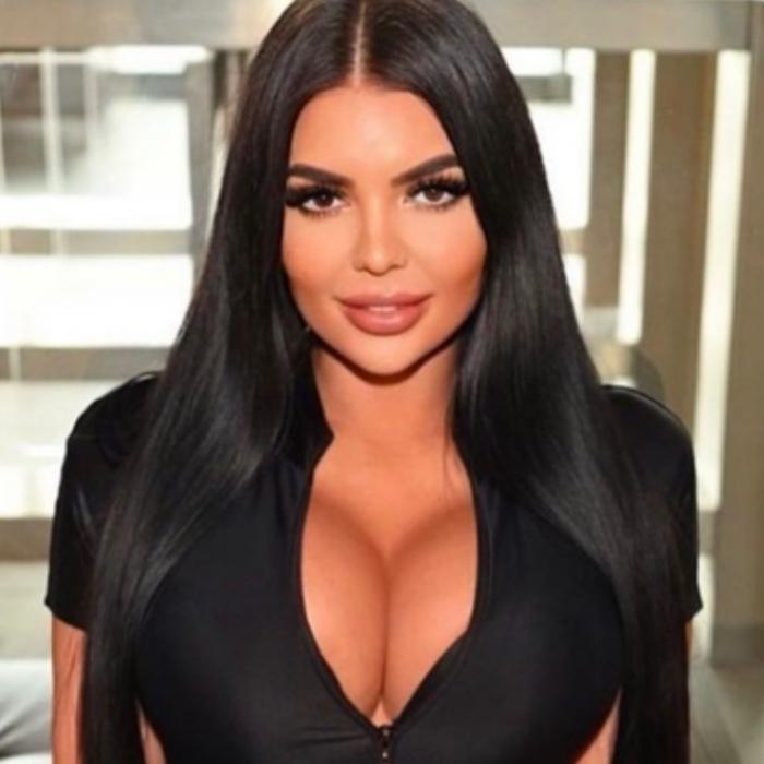 pretty-girl-elena-from-eastern-europe-what-can-i-say-about-me-i-am