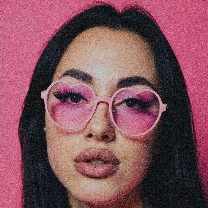 Single wife Alina, 23 yrs.old from Eastern Europe